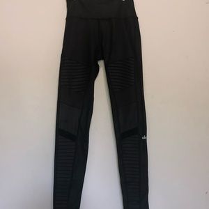 ALO black textured leggings with mesh & stripes